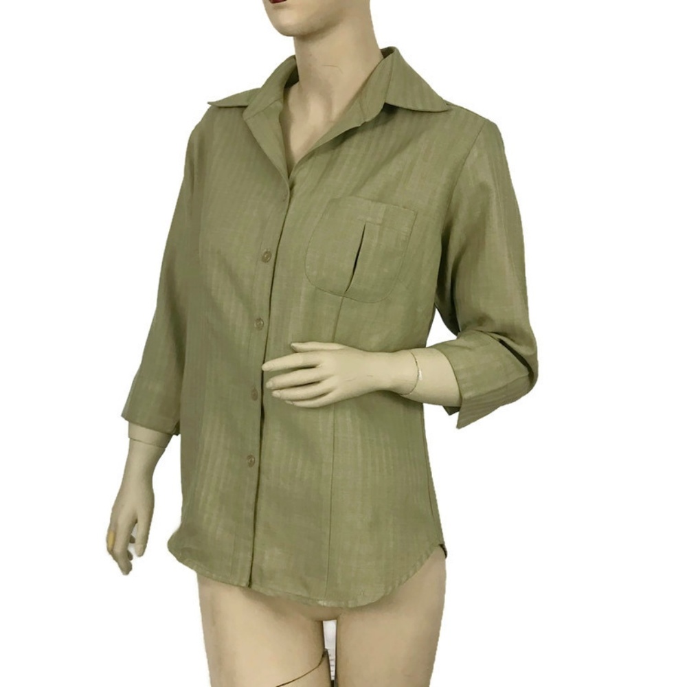California Grown Women's Size Med 3/4 Sleeve Button Up Collared Tan Top  EUC